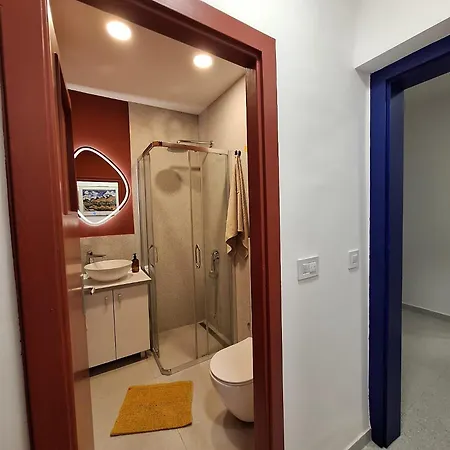 Apartment 1bd In Citycentre With Parking&terrace *